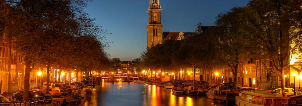 #amsterdamcaption